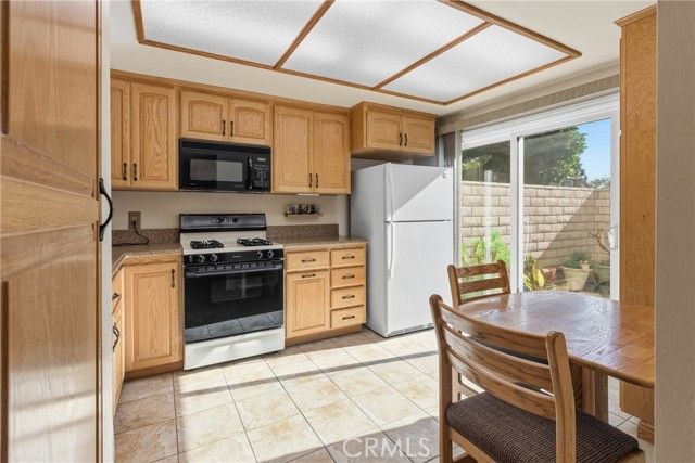 9111 Westminster Avenue, Garden Grove, CA 92844