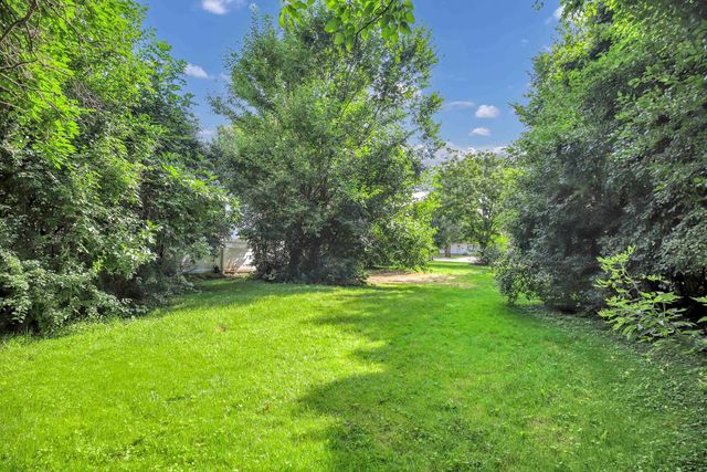 608 S Finley Road, Lombard, IL 60148