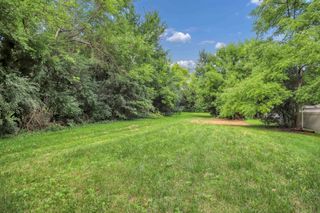 608 S Finley Road, Lombard, IL 60148