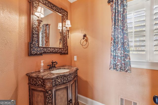 6525 Garett Road, Buford, GA 30518