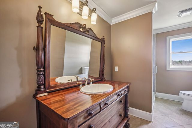 6525 Garett Road, Buford, GA 30518