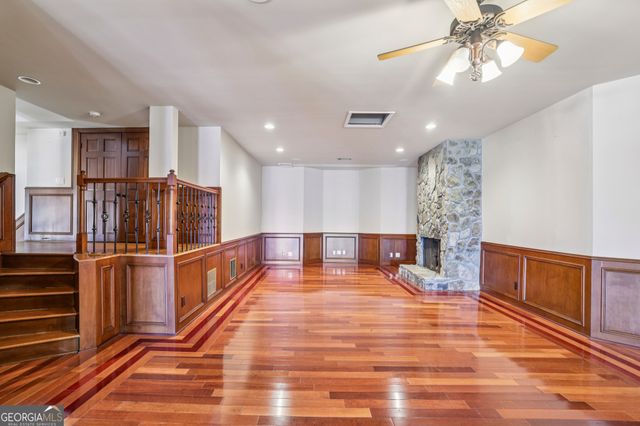 6525 Garett Road, Buford, GA 30518