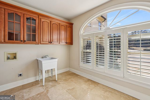 6525 Garett Road, Buford, GA 30518