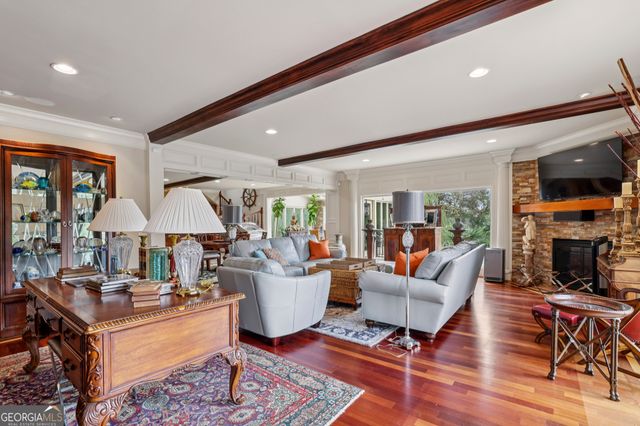 6525 Garett Road, Buford, GA 30518