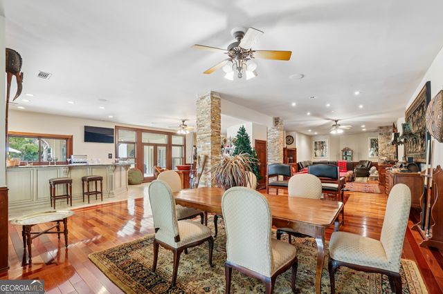 6525 Garett Road, Buford, GA 30518