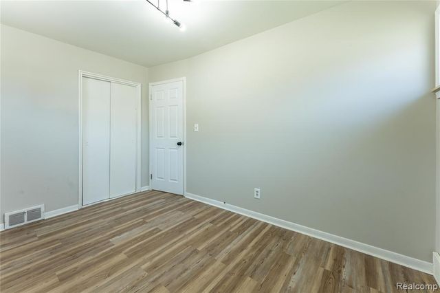 25184 Pattow Street, Roseville, MI 48066