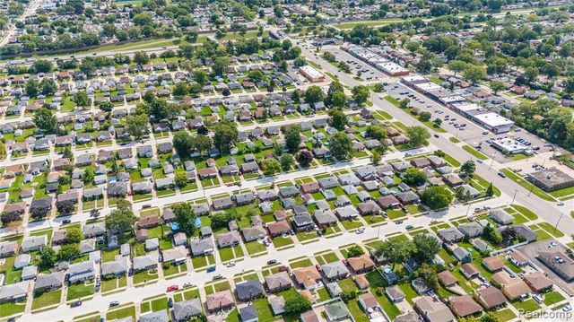 25184 Pattow Street, Roseville, MI 48066