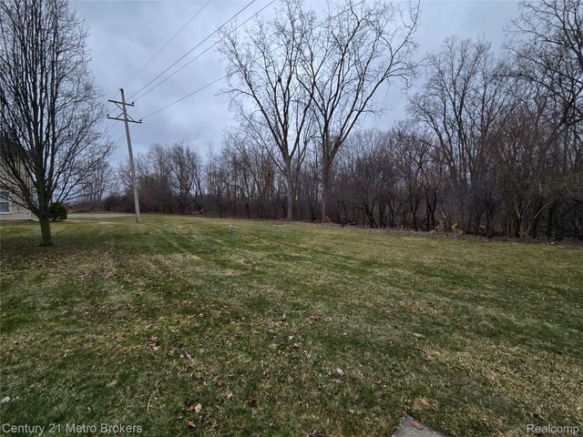 1411 Hobnail Court, Davison Township, MI 48423