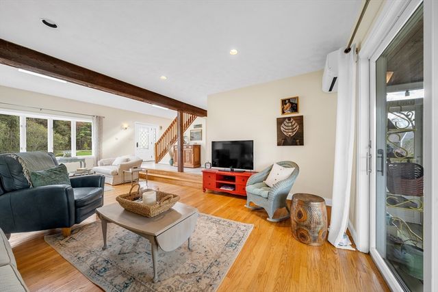 399 Wethersfield St, Rowley, MA 01969
