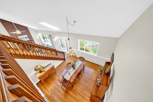 399 Wethersfield St, Rowley, MA 01969