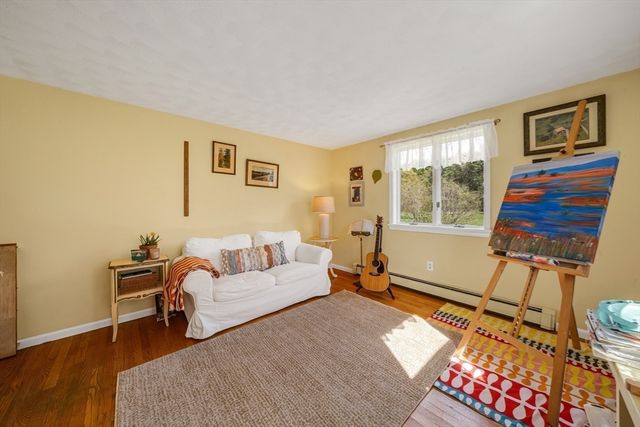 399 Wethersfield St, Rowley, MA 01969