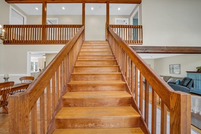 399 Wethersfield St, Rowley, MA 01969