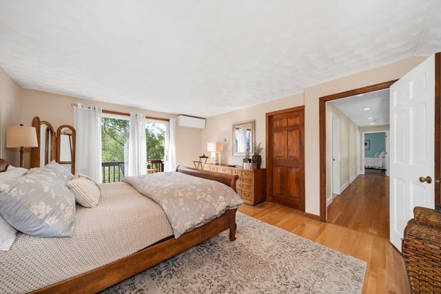 399 Wethersfield St, Rowley, MA 01969
