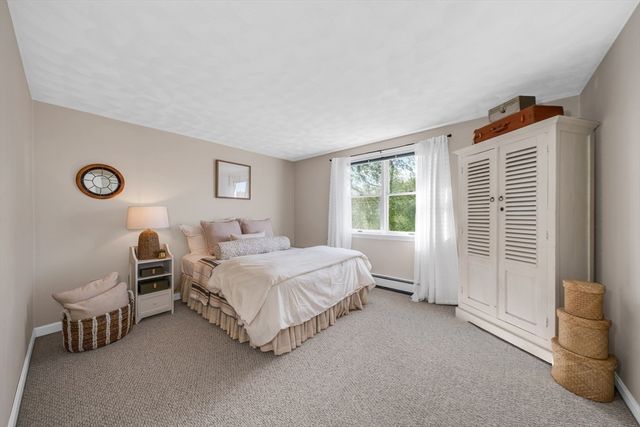 399 Wethersfield St, Rowley, MA 01969