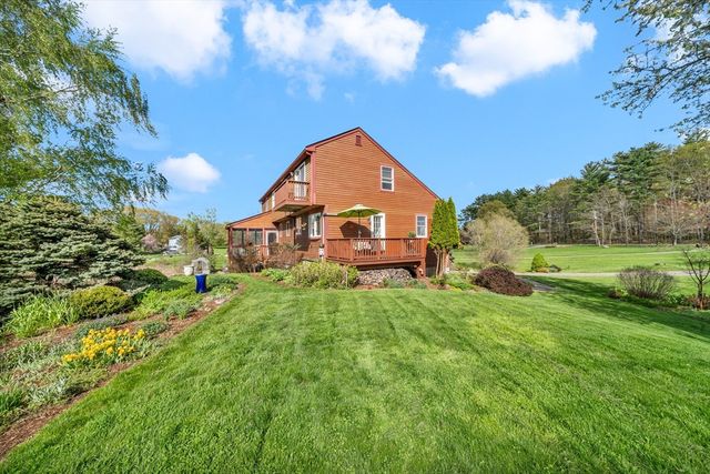 399 Wethersfield St, Rowley, MA 01969