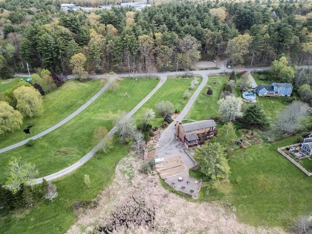 399 Wethersfield St, Rowley, MA 01969