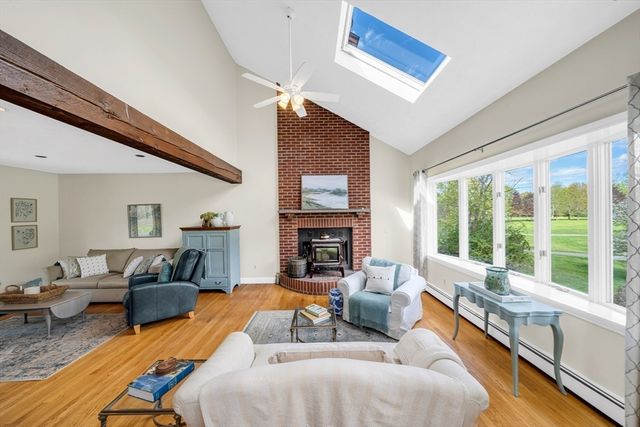 399 Wethersfield St, Rowley, MA 01969