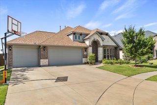 205 Roscoe Drive, Fate, TX 75087