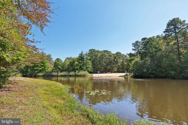 23 SHERWOOD DR, Medford, NJ 08055
