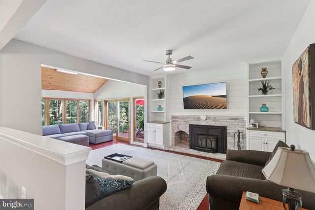 23 SHERWOOD DR, Medford, NJ 08055