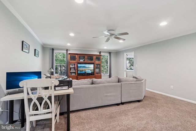 23 SHERWOOD DR, Medford, NJ 08055