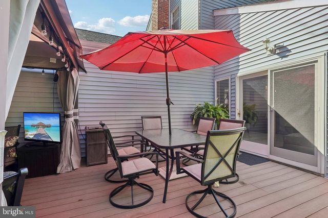 23 SHERWOOD DR, Medford, NJ 08055