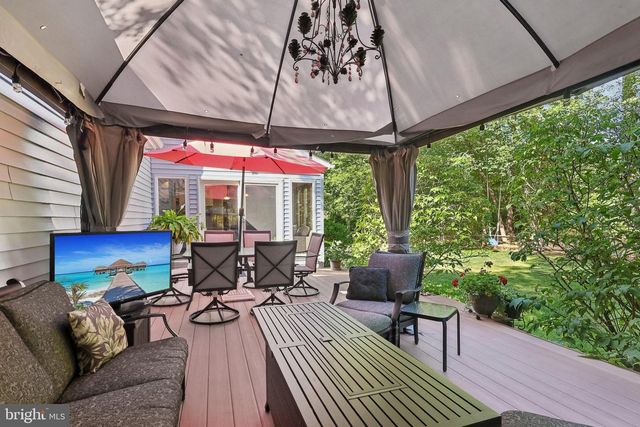 23 SHERWOOD DR, Medford, NJ 08055