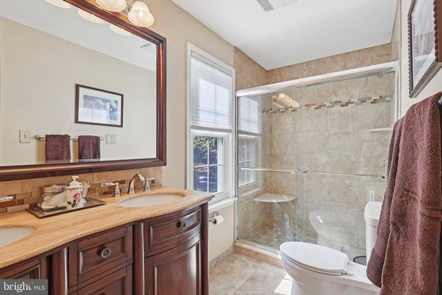23 SHERWOOD DR, Medford, NJ 08055