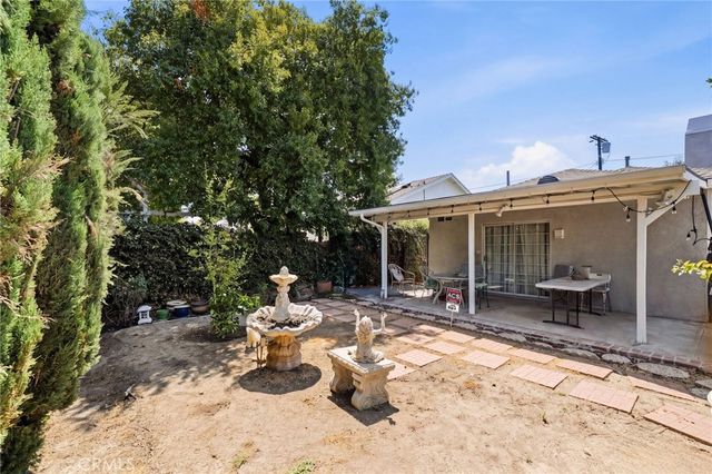 15571 Otsego, Los Angeles, CA 91436