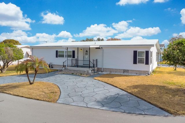 1631 FOXWAY DRIVE, Lakeland, FL 33810