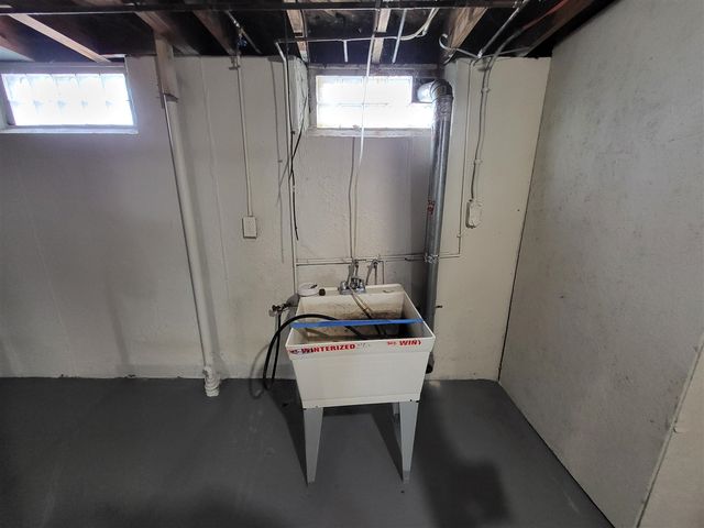 4177 Hubbard Avenue, Lincoln Park, MI 48146