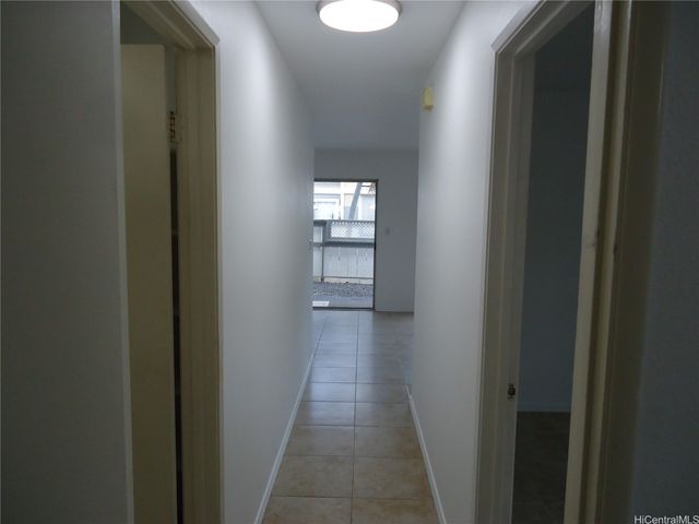 429 Mananai Place 39B, Honolulu, HI 96818