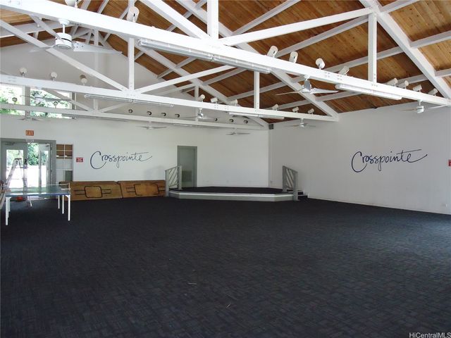 429 Mananai Place 39B, Honolulu, HI 96818