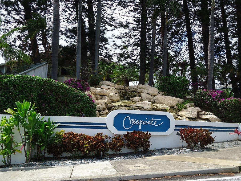 429 Mananai Place 39B, Honolulu, HI 96818