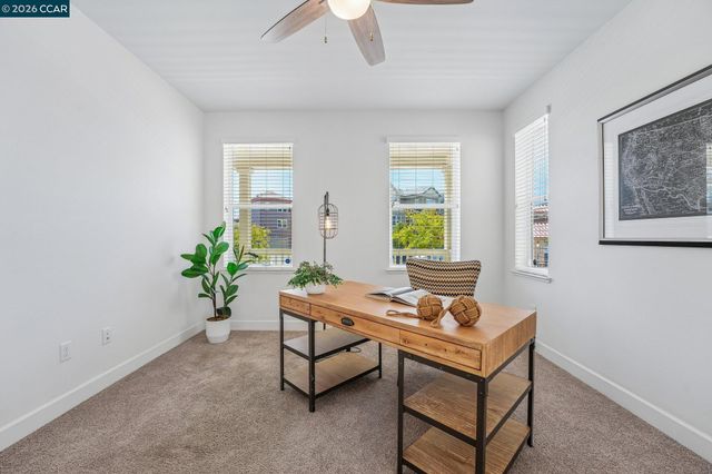 1902 Shasta Ln, Hercules, CA 94547