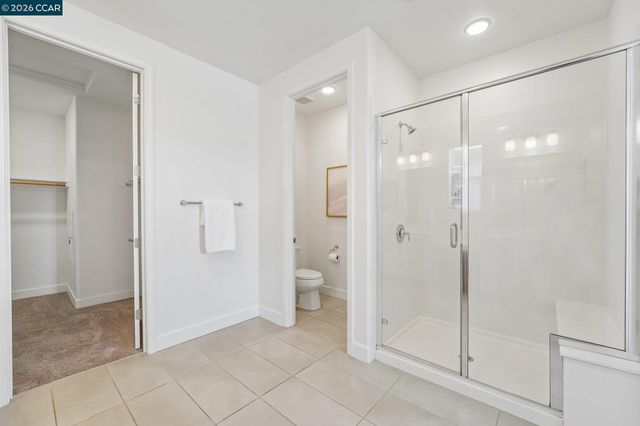 1902 Shasta Ln, Hercules, CA 94547