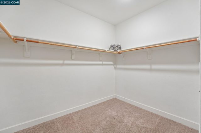 1902 Shasta Ln, Hercules, CA 94547