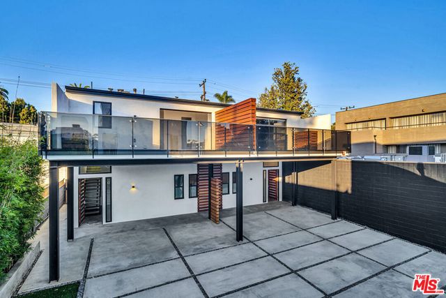 1447 11th Street, Santa Monica, CA 90401