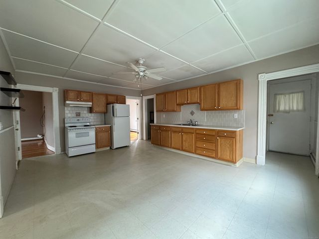 704 Highland Avenue, Waterbury, CT 06708