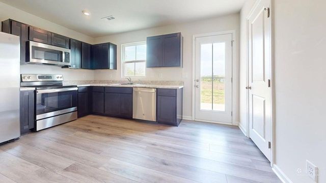 2005 Westchester Dr, Nashville, TN 37207