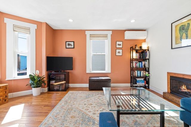 39 Alston Street, Somerville, MA 02143
