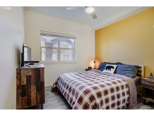 13895 Sw MERIDIAN St 312, Beaverton, OR 97005