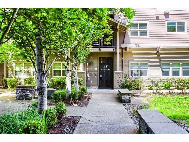 13895 Sw MERIDIAN St 312, Beaverton, OR 97005