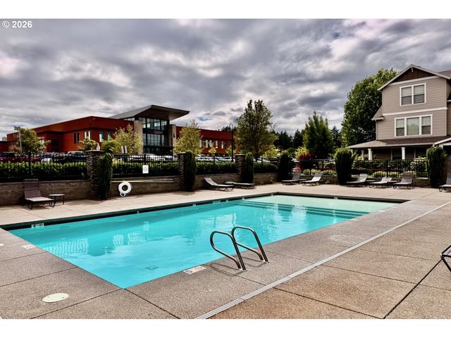 13895 Sw MERIDIAN St 312, Beaverton, OR 97005