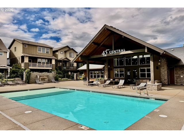 13895 Sw MERIDIAN St 312, Beaverton, OR 97005