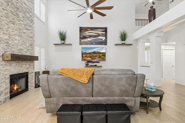 3662 W BARCELONA Drive, Chandler, AZ 85226