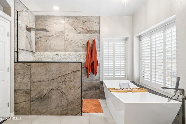 3662 W BARCELONA Drive, Chandler, AZ 85226