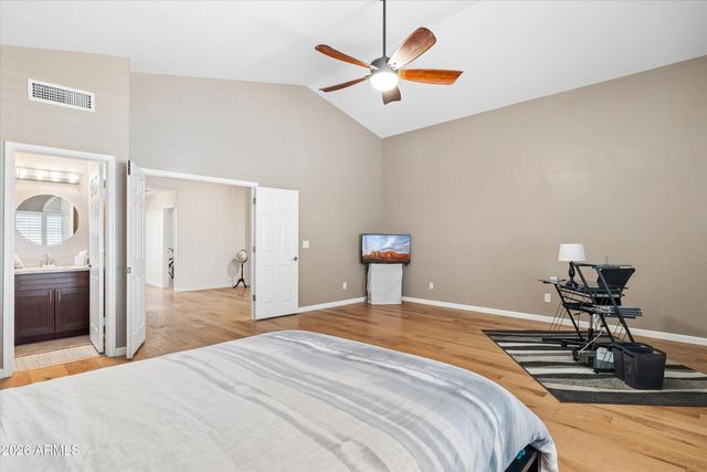 3662 W BARCELONA Drive, Chandler, AZ 85226