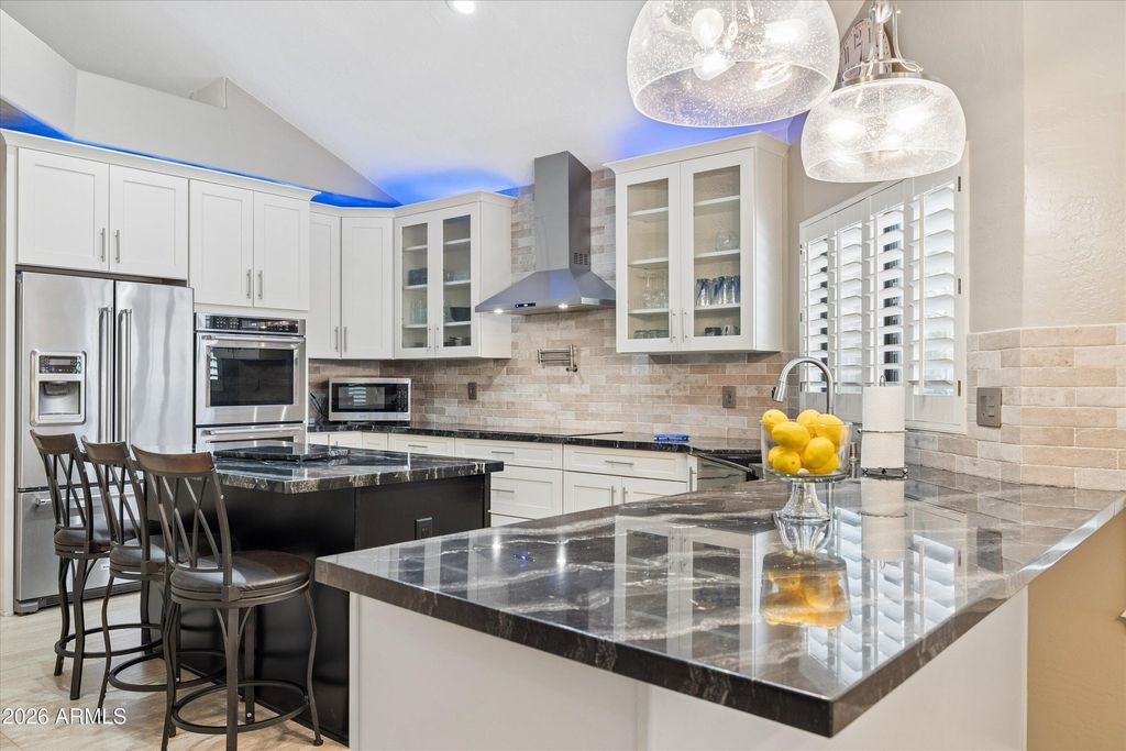 3662 W BARCELONA Drive, Chandler, AZ 85226