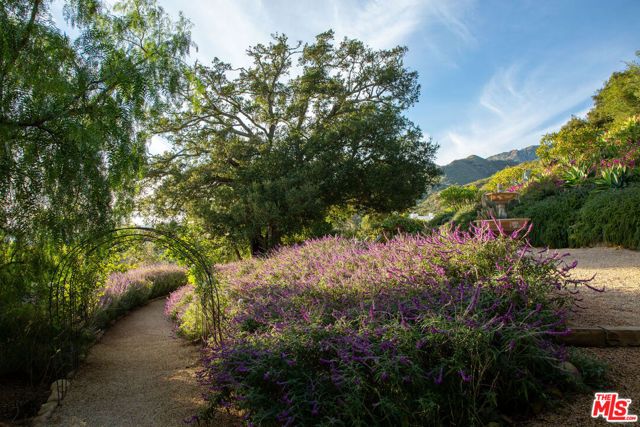 1140 E Mountain Drive, Santa Barbara, CA 93108